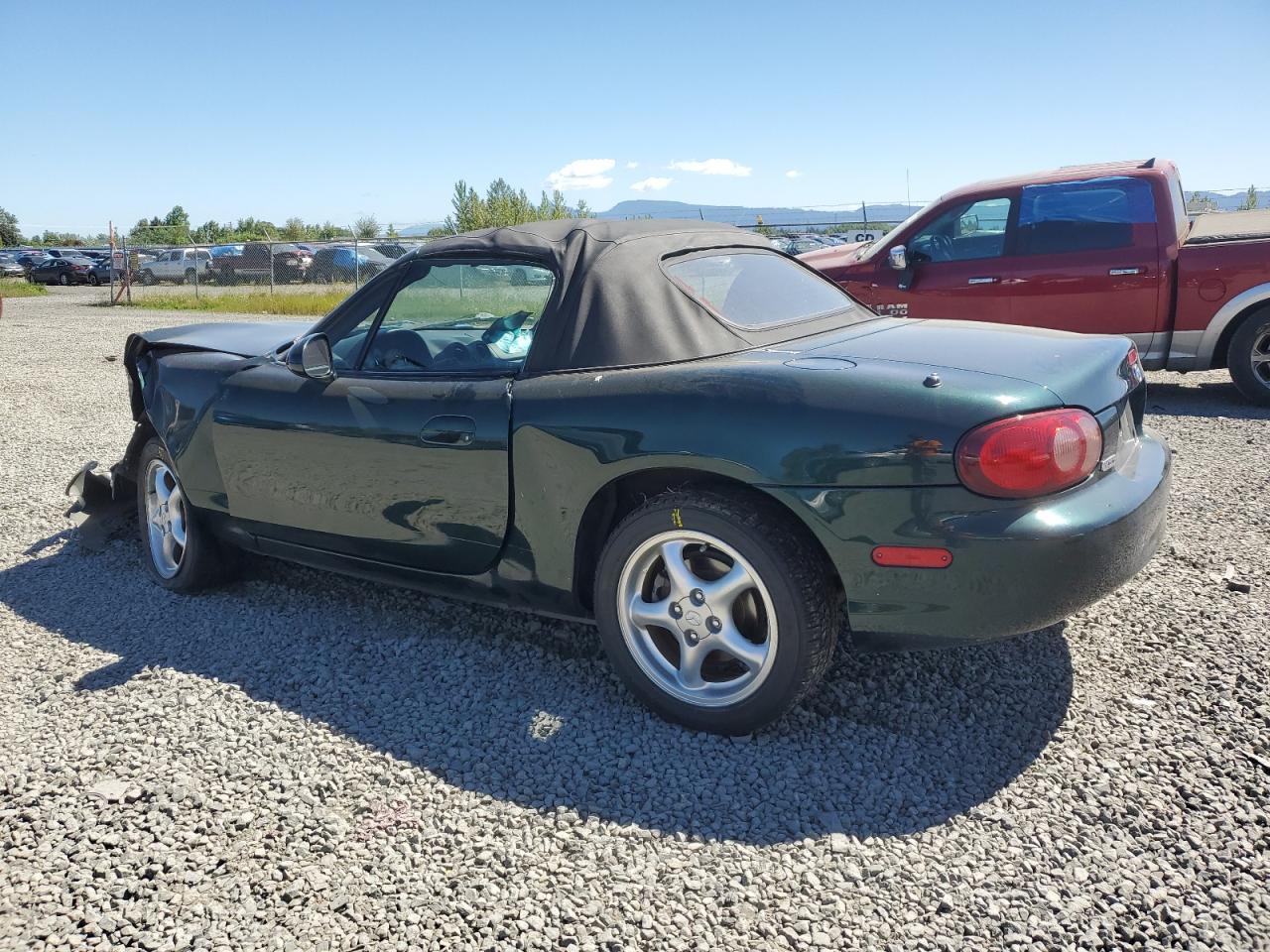 JM1NB353610217221 2001 Mazda Mx-5 Miata Base