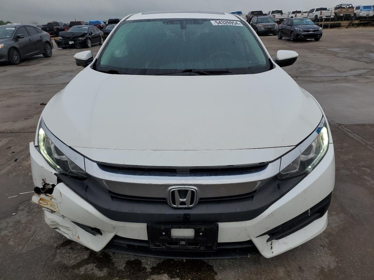 19XFC2F71JE030179 2018 Honda Civic Ex