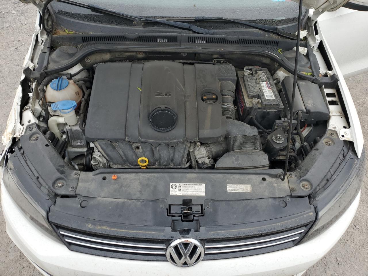 3VWBP7AJ9DM309745 2013 Volkswagen Jetta Se