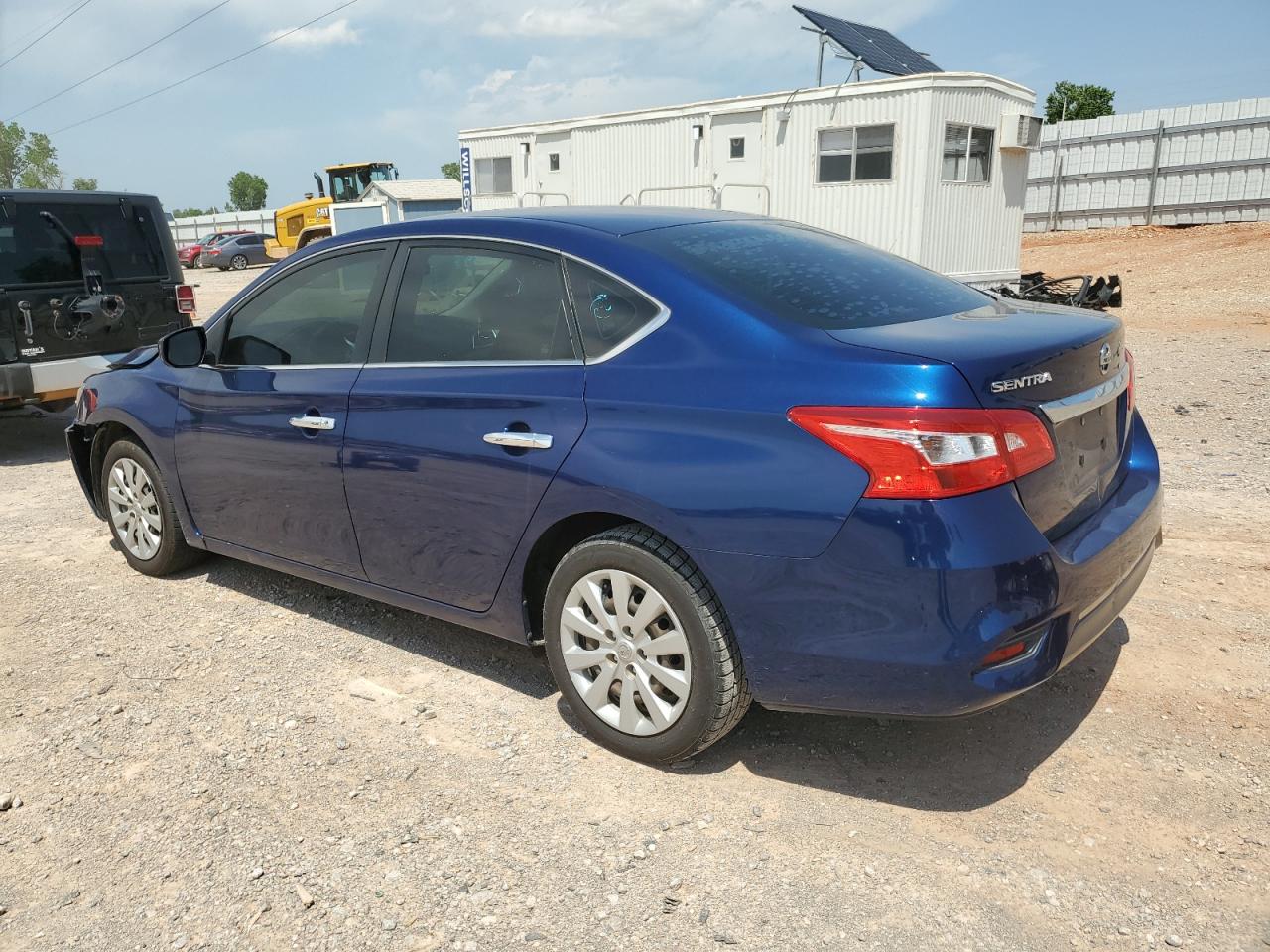 3N1AB7AP8JY274978 2018 Nissan Sentra S