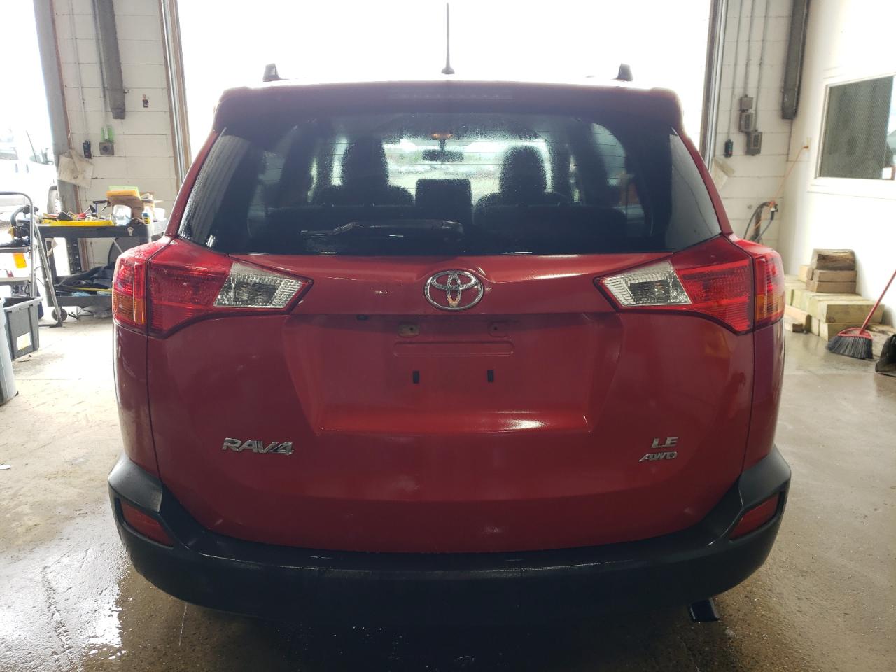 JTMBFREVXEJ004431 2014 Toyota Rav4 Le