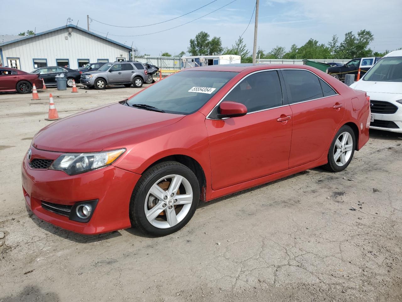 TOYOTA CAMRY BASE
