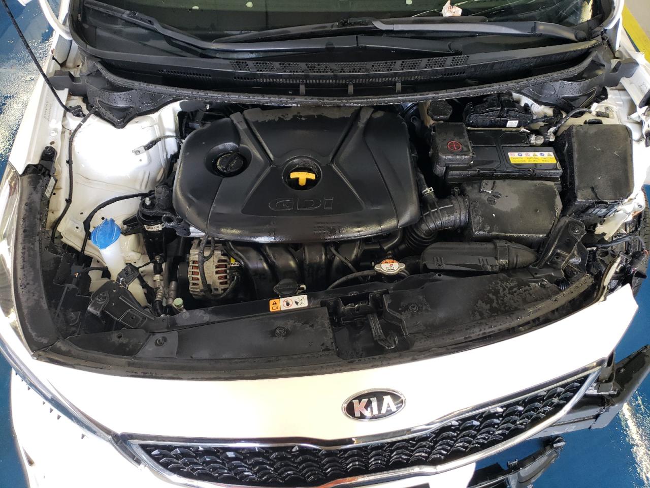 KNAFK5A86H5673148 2017 Kia Forte Lx