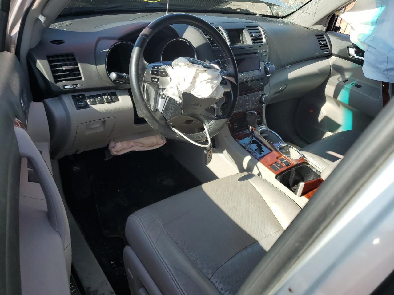 5TDYK3EH7CS063403 2012 Toyota Highlander Limited