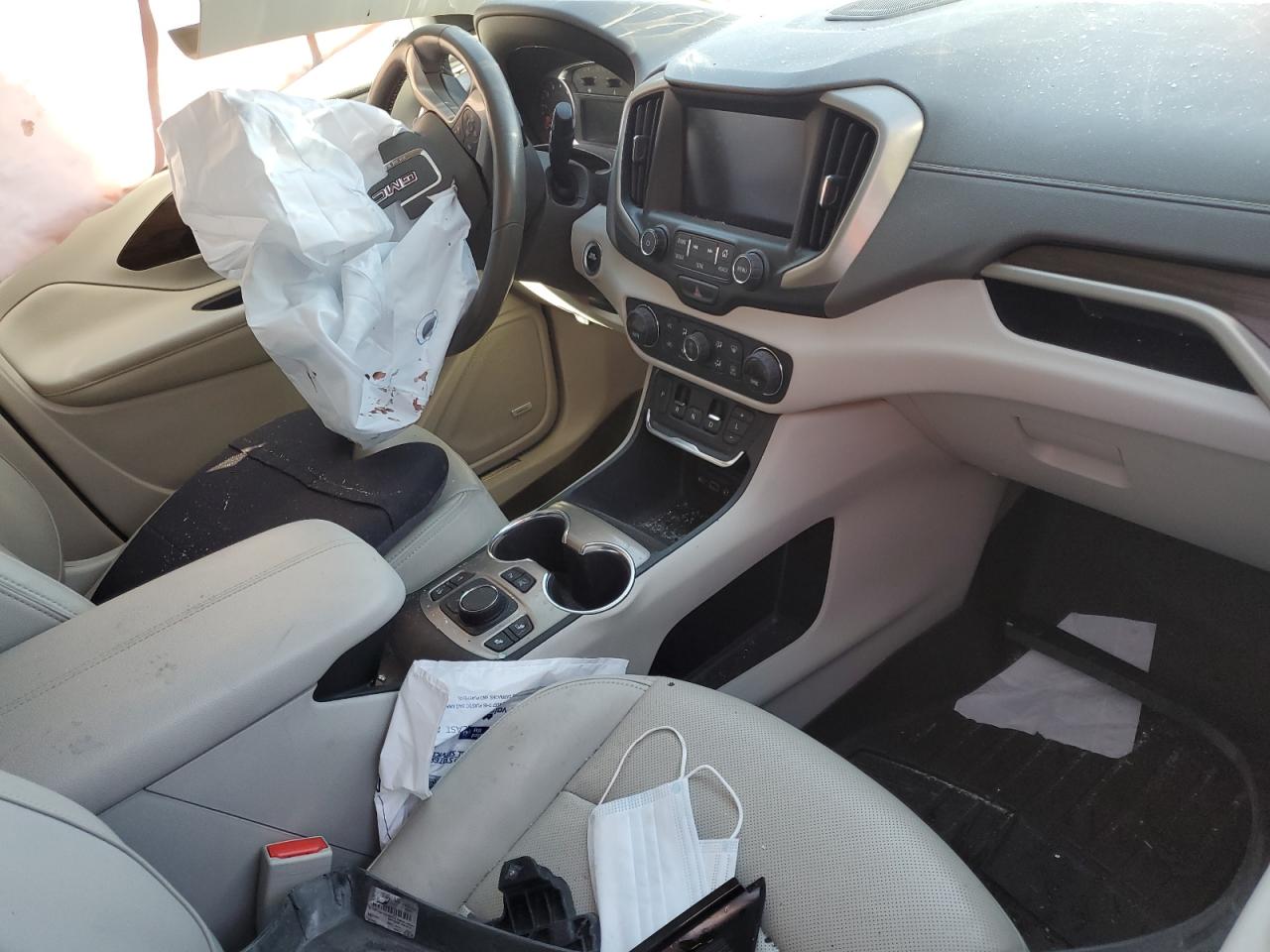 3GKALSEX8JL145082 2018 GMC Terrain Denali