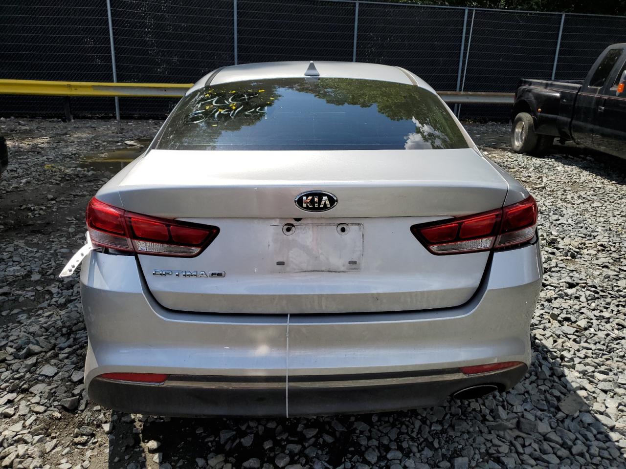 5XXGT4L38GG042945 2016 Kia Optima Lx