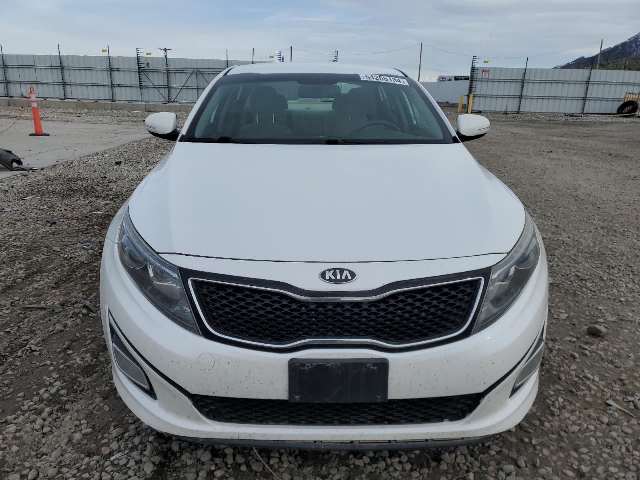 2015 Kia Optima Lx vin: KNAGM4A74F5558304