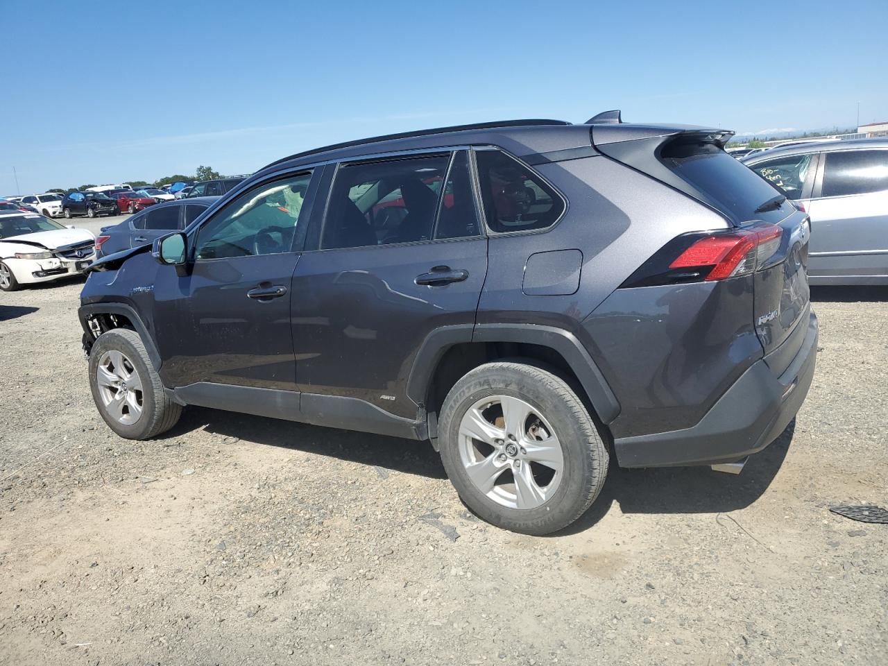 2019 Toyota Rav4 Le vin: JTMMWRFV1KJ006622