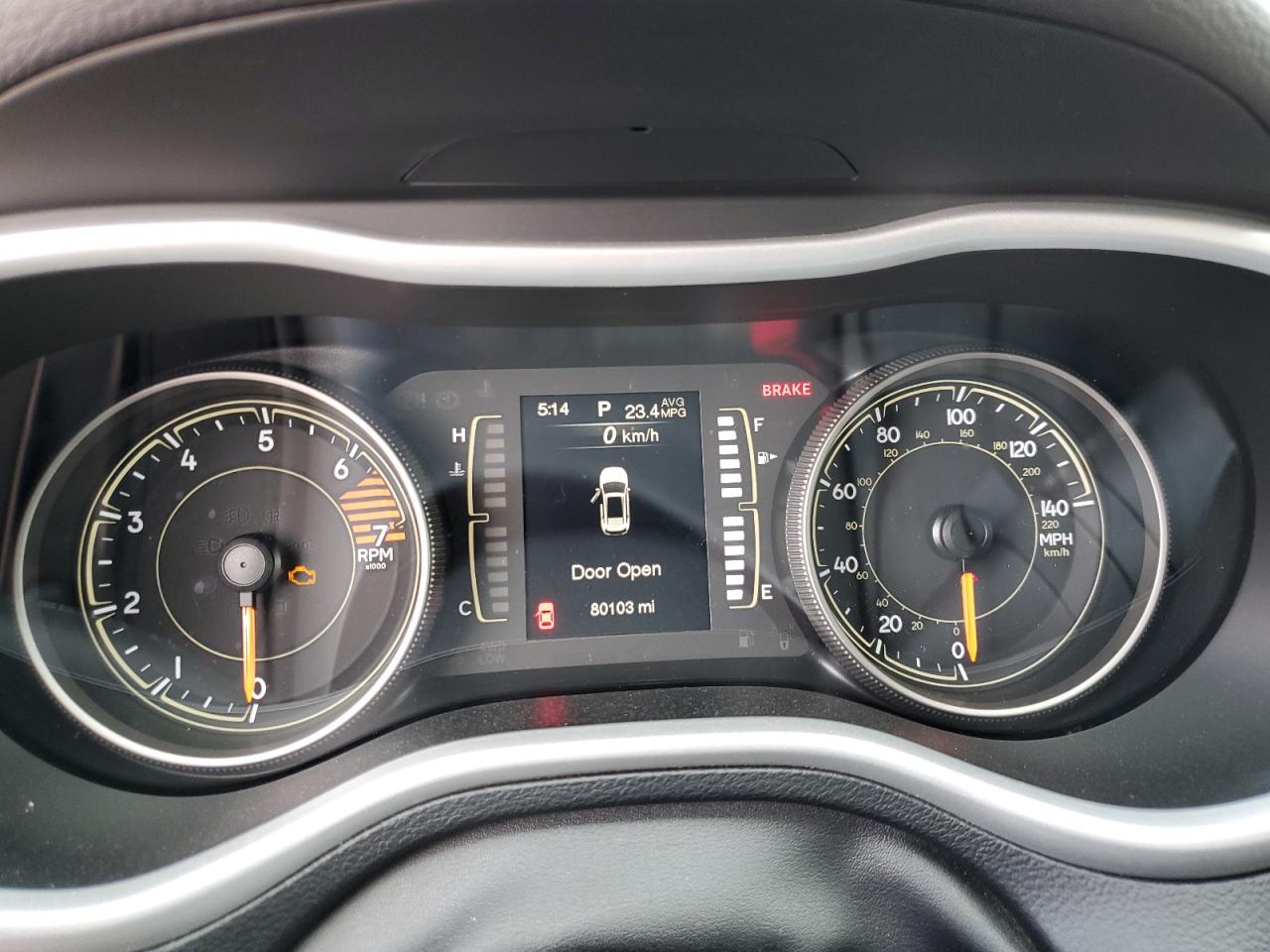 1C4PJLLB5JD563338 2018 Jeep Cherokee Latitude Plus