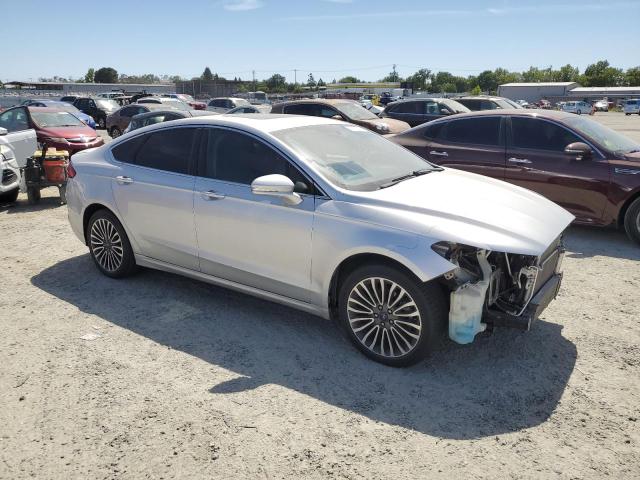 VIN 3FA6P0D93JR131400 2018 Ford Fusion, Titanium/Pl... no.4