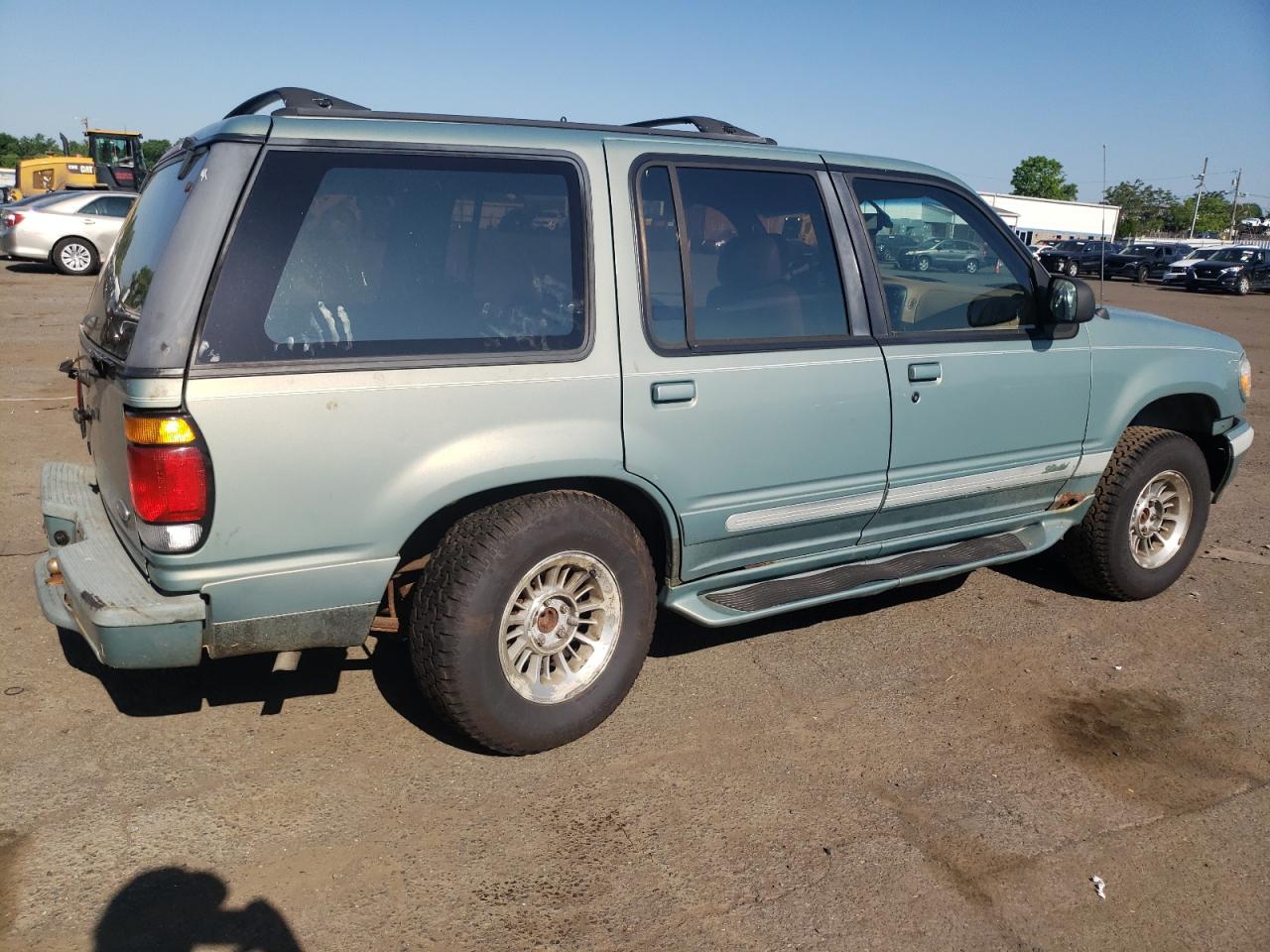 1FMDU34X8TZA10432 1996 Ford Explorer