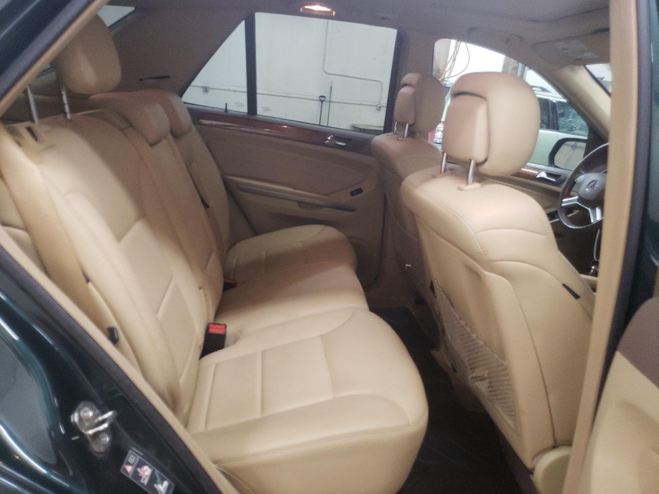 4JGBB86E59A456616 2009 Mercedes-Benz Ml 350