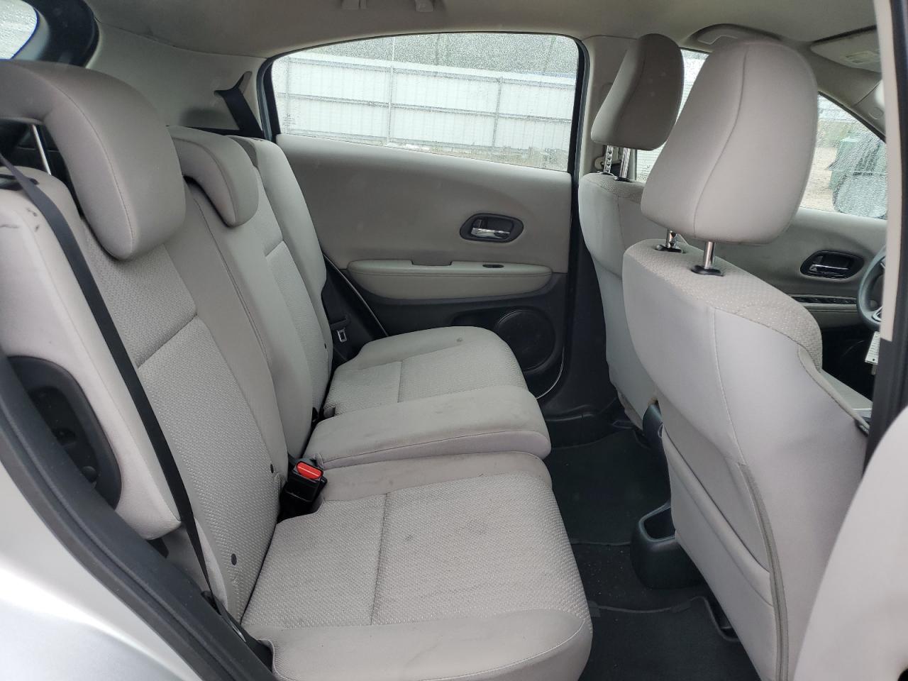 3CZRU6H35GM744997 2016 Honda Hr-V Lx