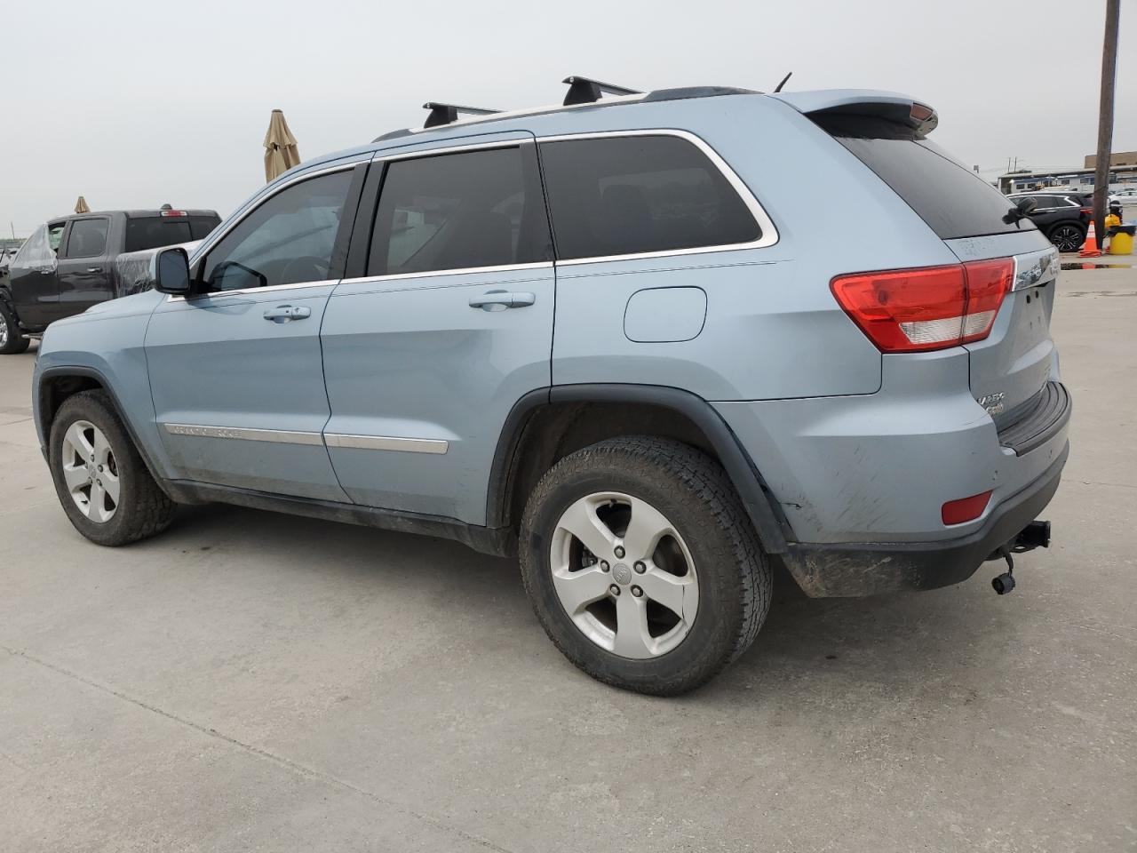 1C4RJEAG5DC589046 2013 Jeep Grand Cherokee Laredo