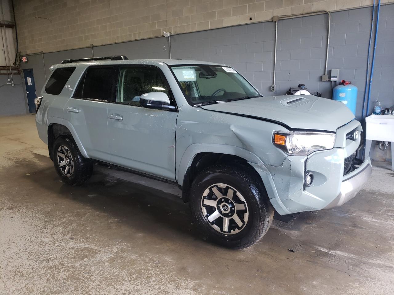 JTEPU5JR8P6127742 2023 Toyota 4Runner Se