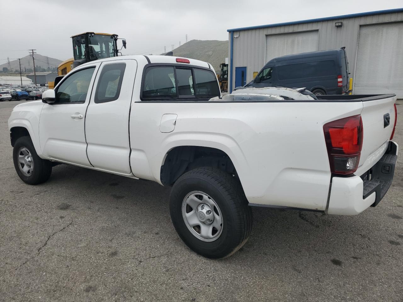 5TFRX5GN9JX104836 2018 Toyota Tacoma Access Cab