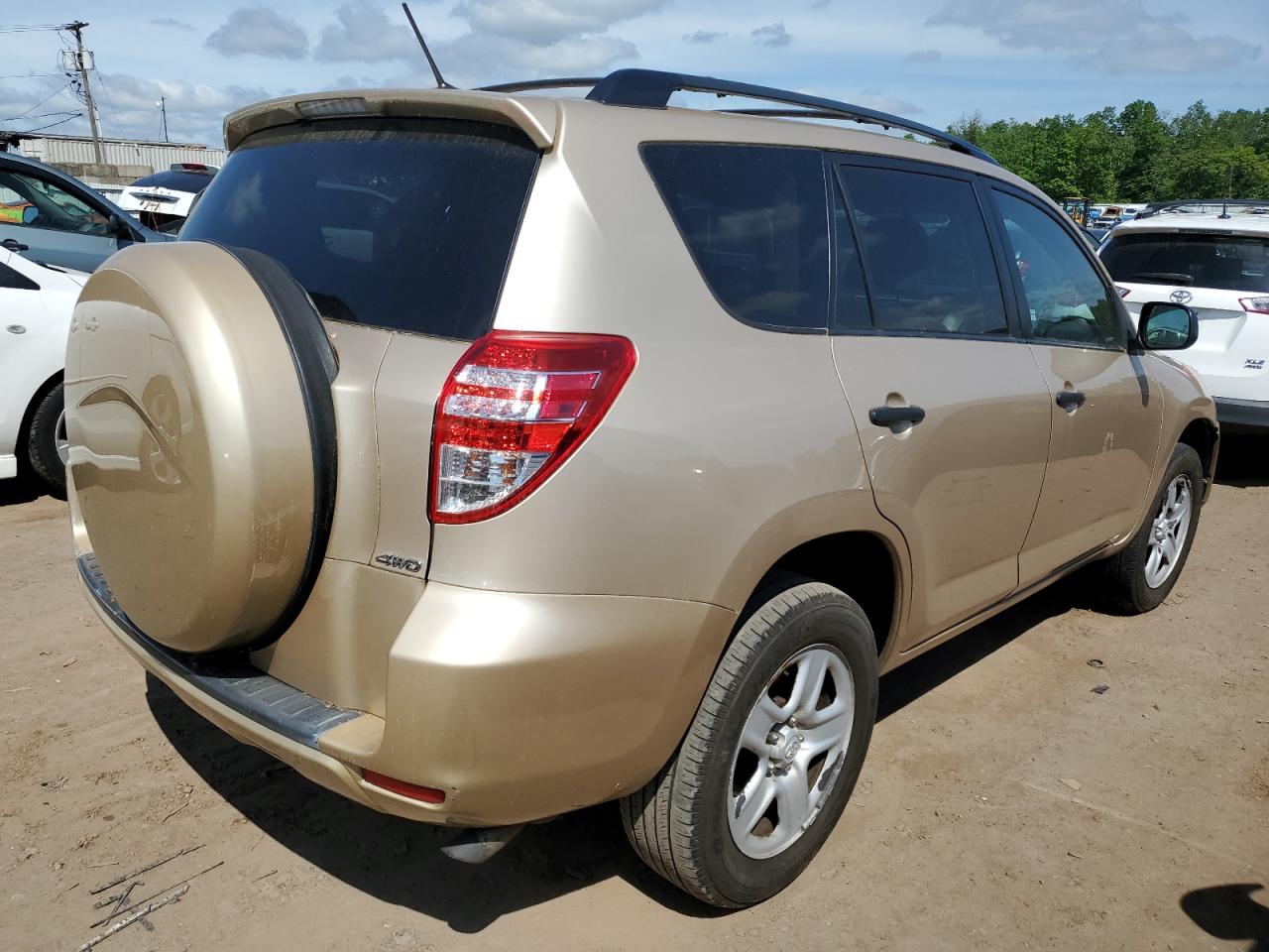 2T3JF4DV8BW083269 2011 Toyota Rav4