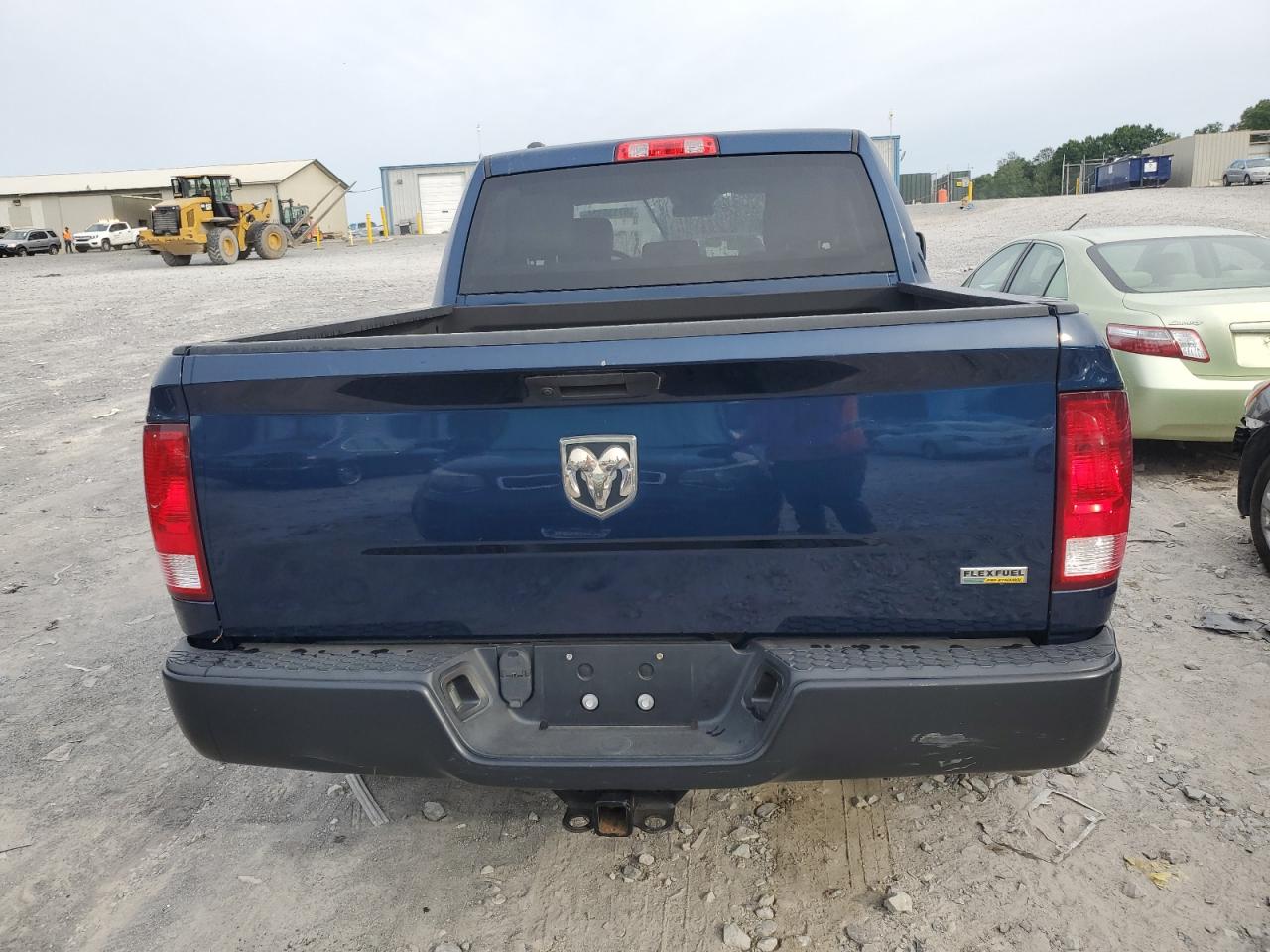 1C6RR6KG8KS633242 2019 Ram 1500 Classic Tradesman