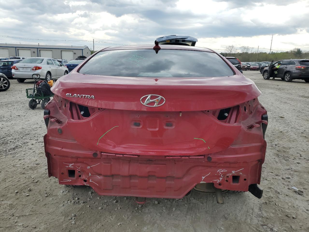 KMHDH4AE0EU202392 2014 Hyundai Elantra Se