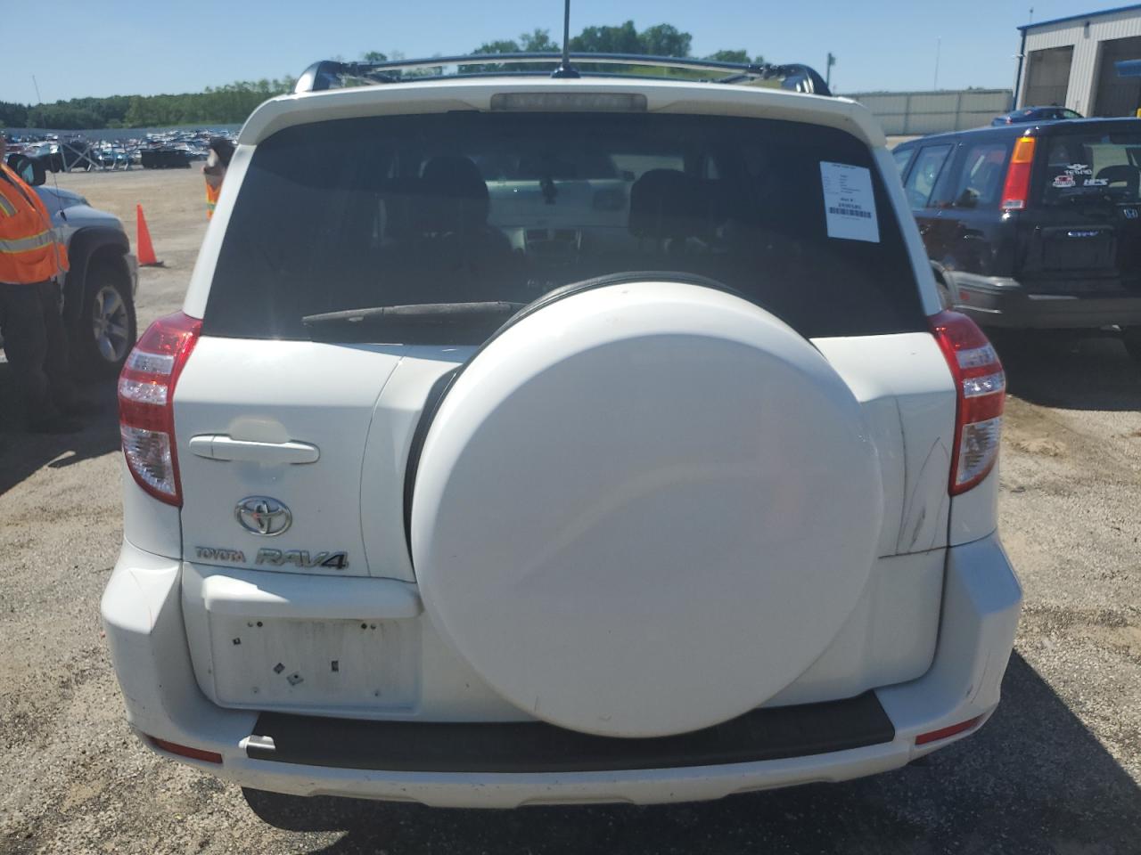 2T3ZF4DV9AW020733 2010 Toyota Rav4