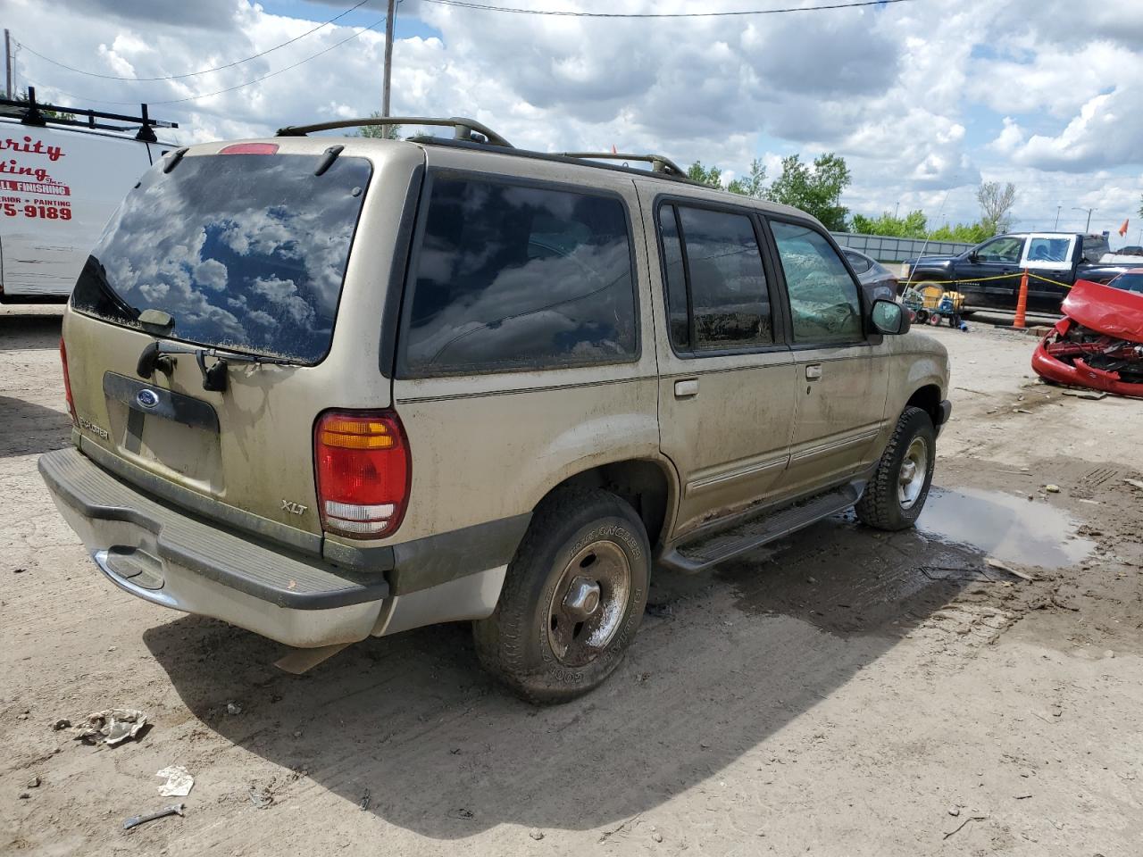 1FMZU73EXYZA59328 2000 Ford Explorer Xlt