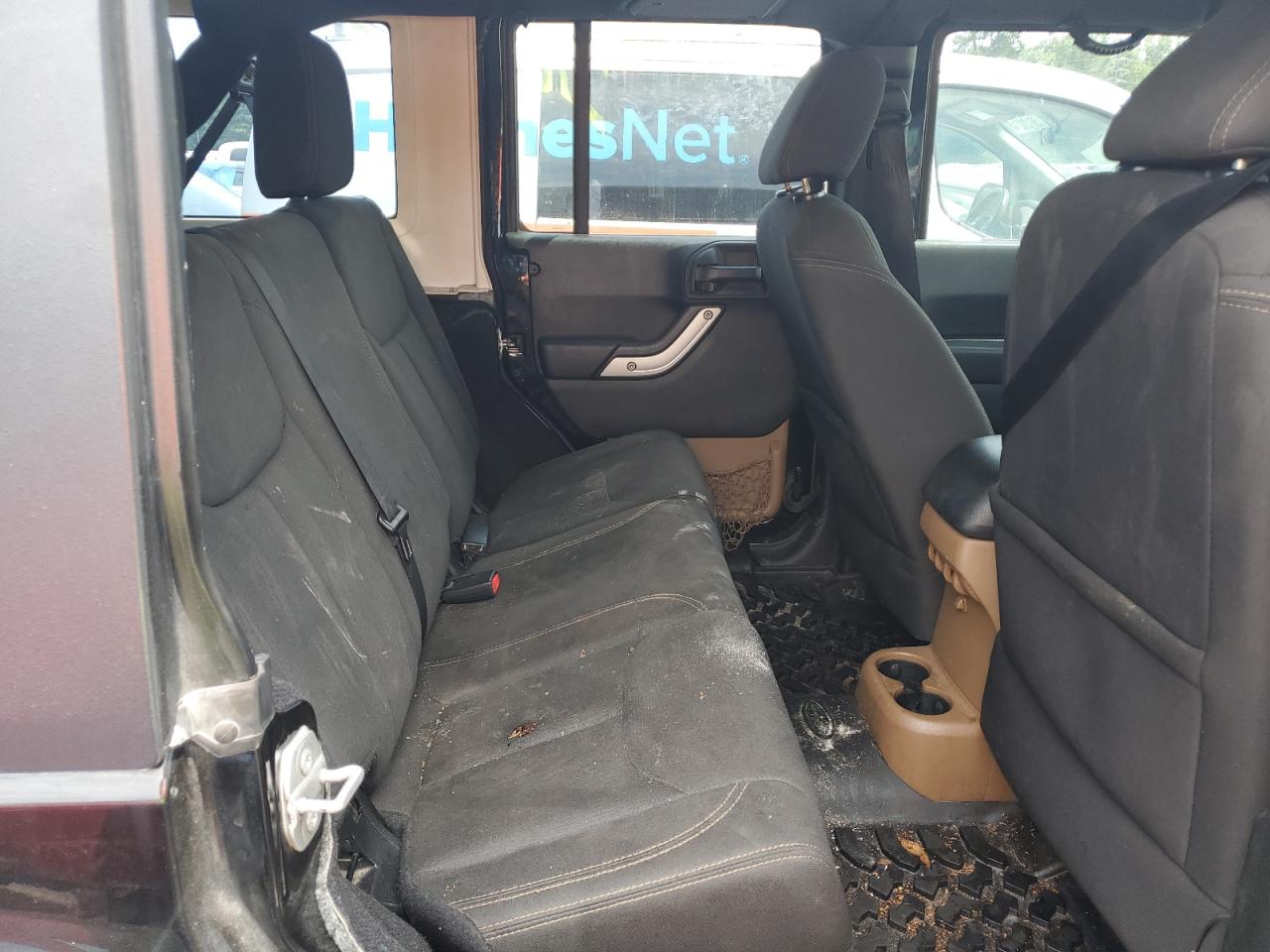 1C4BJWEG4GL165475 2016 Jeep Wrangler Unlimited Sahara