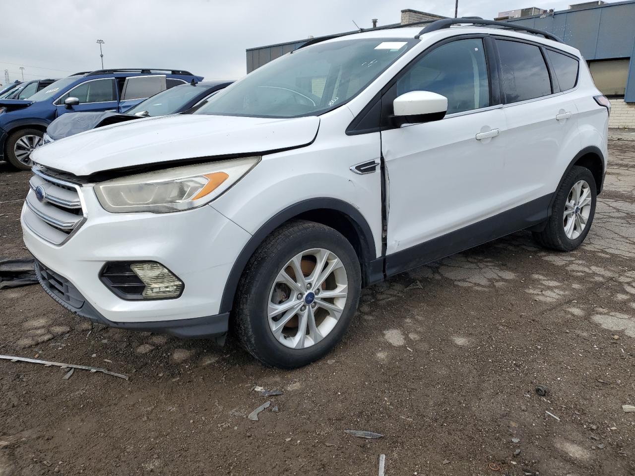 1FMCU9GD9JUB16138 2018 Ford Escape Se