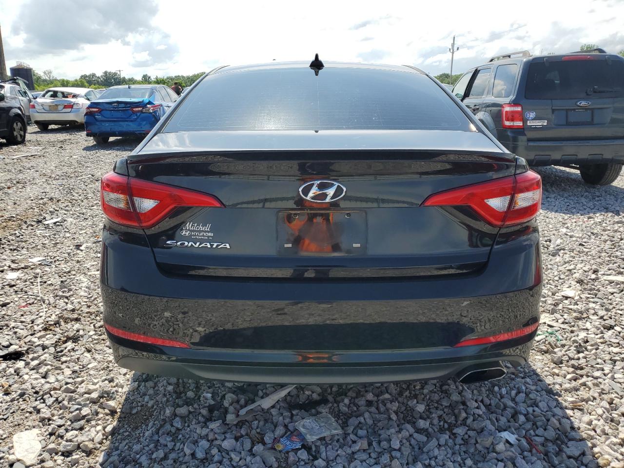 5NPE24AF2HH584829 2017 Hyundai Sonata Se