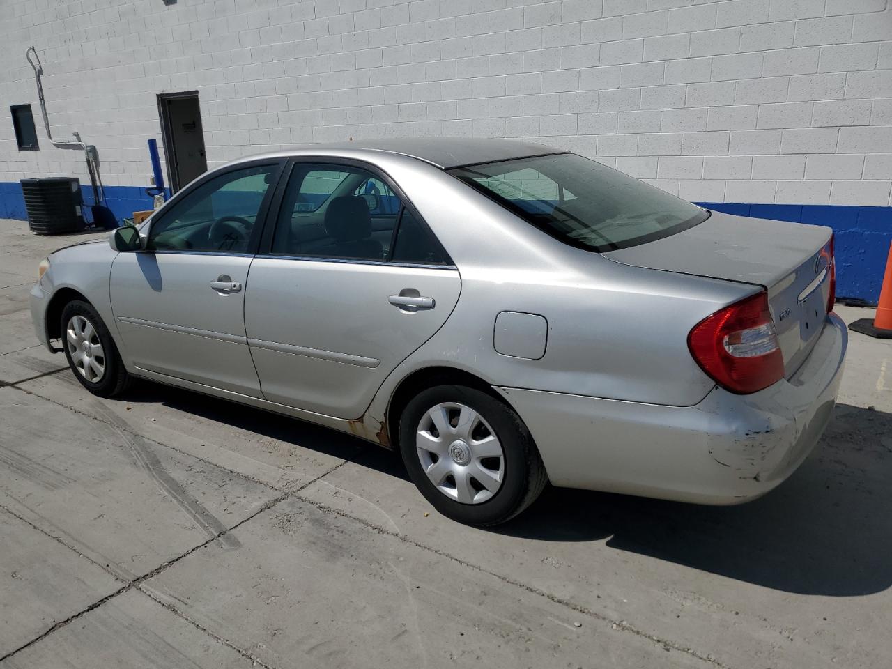 4T1BE32K44U851223 2004 Toyota Camry Le