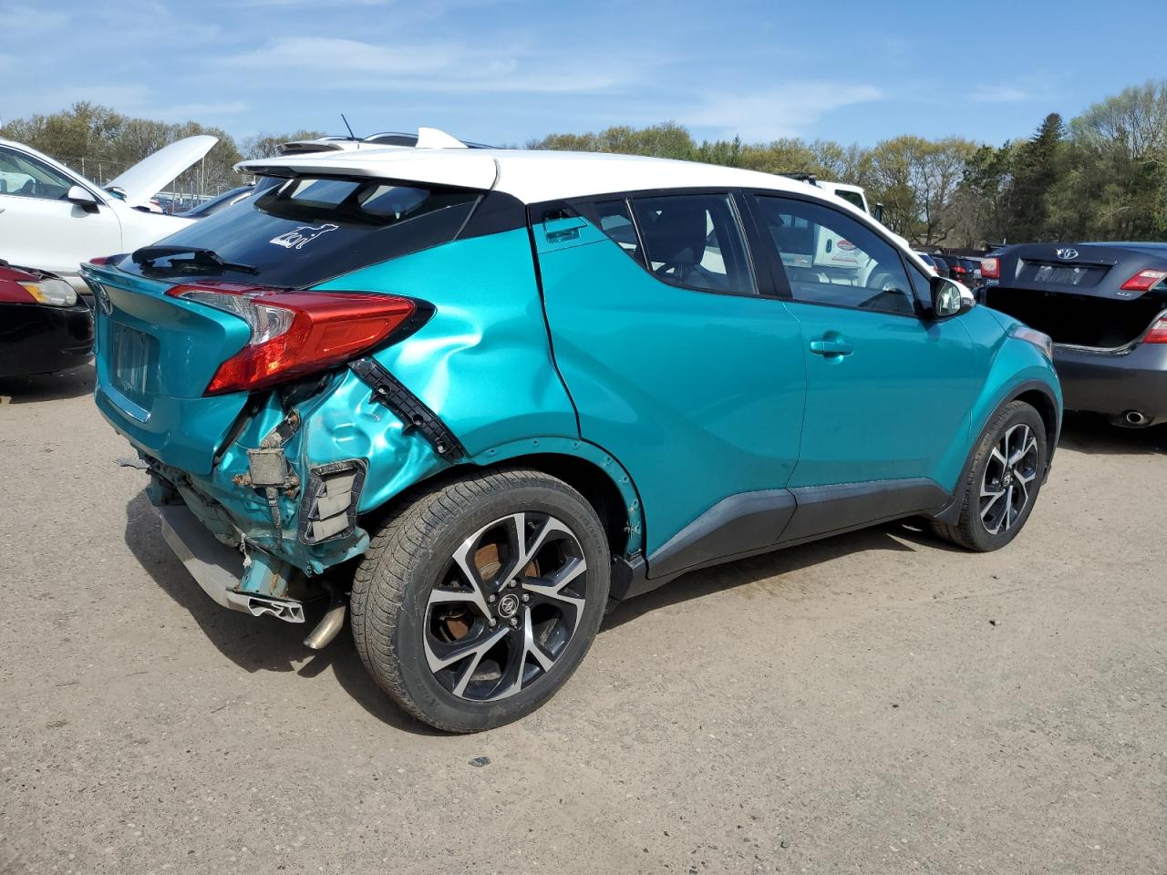 NMTKHMBX5JR037237 TOYOTA C-HR 2018