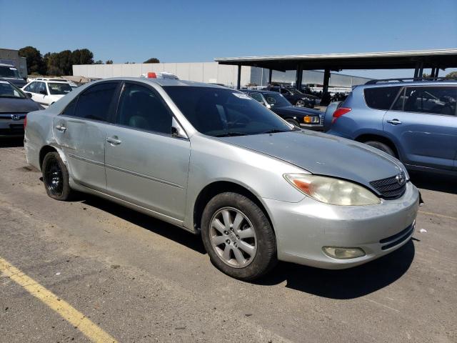 2003 Toyota Camry Le VIN: JTDBF30KX30150180 Lot: 54988944