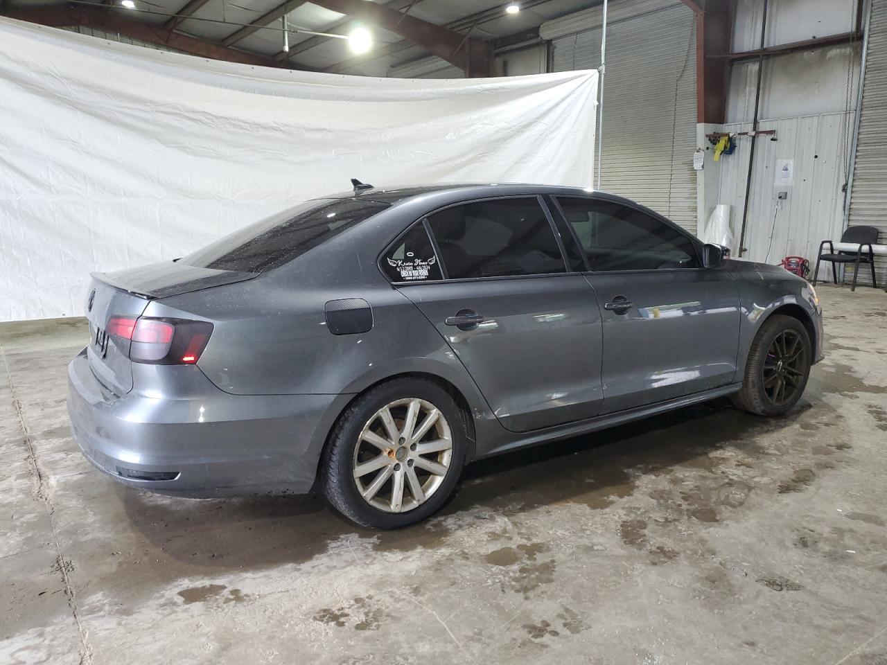 3VWD17AJ0JM212925 2018 Volkswagen Jetta Sport