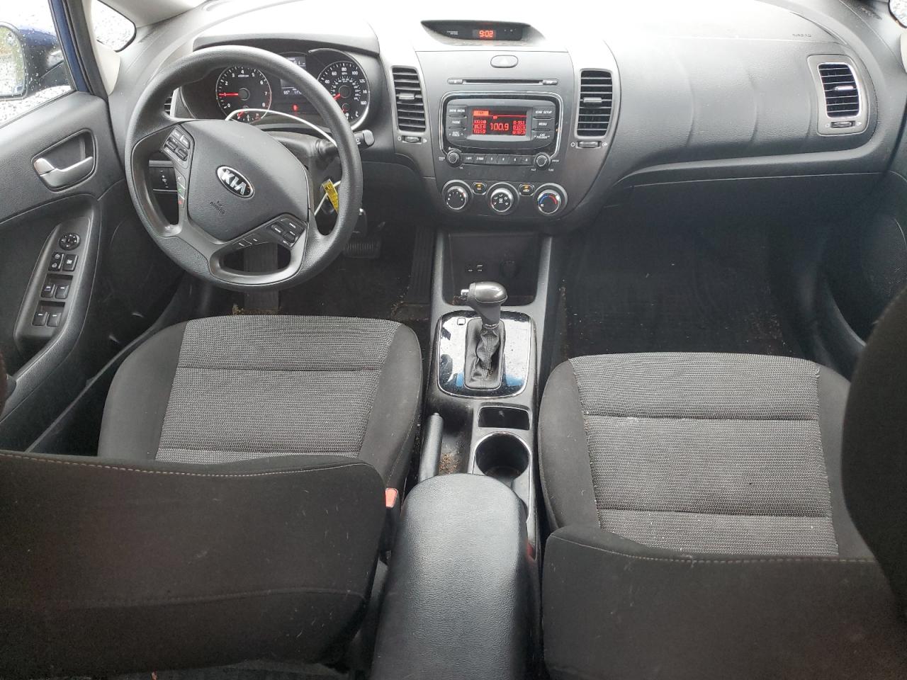 3KPFK4A78JE196754 2018 Kia Forte Lx