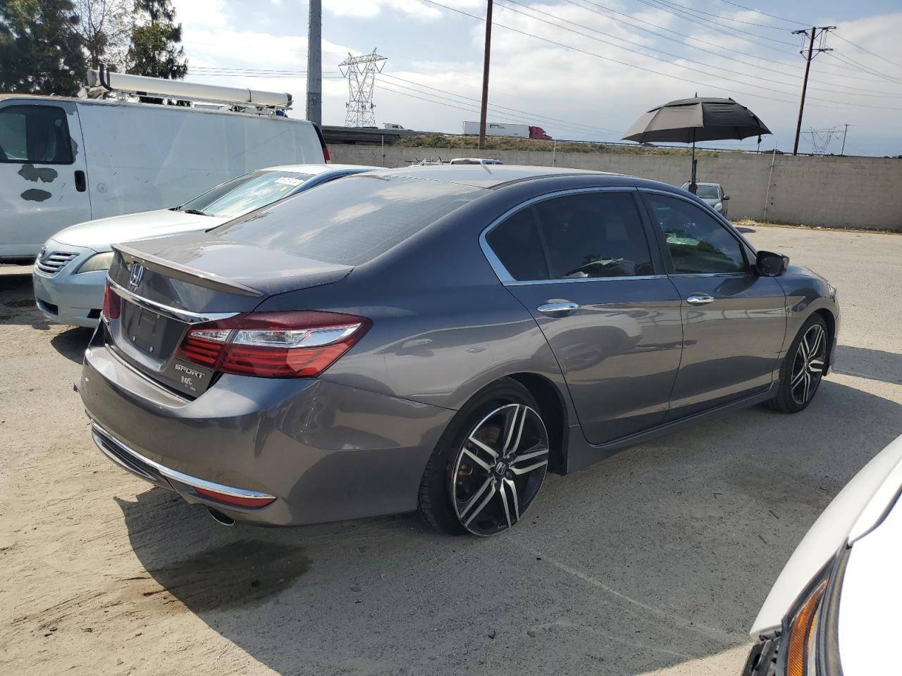 1HGCR2F59HA274919 2017 Honda Accord Sport