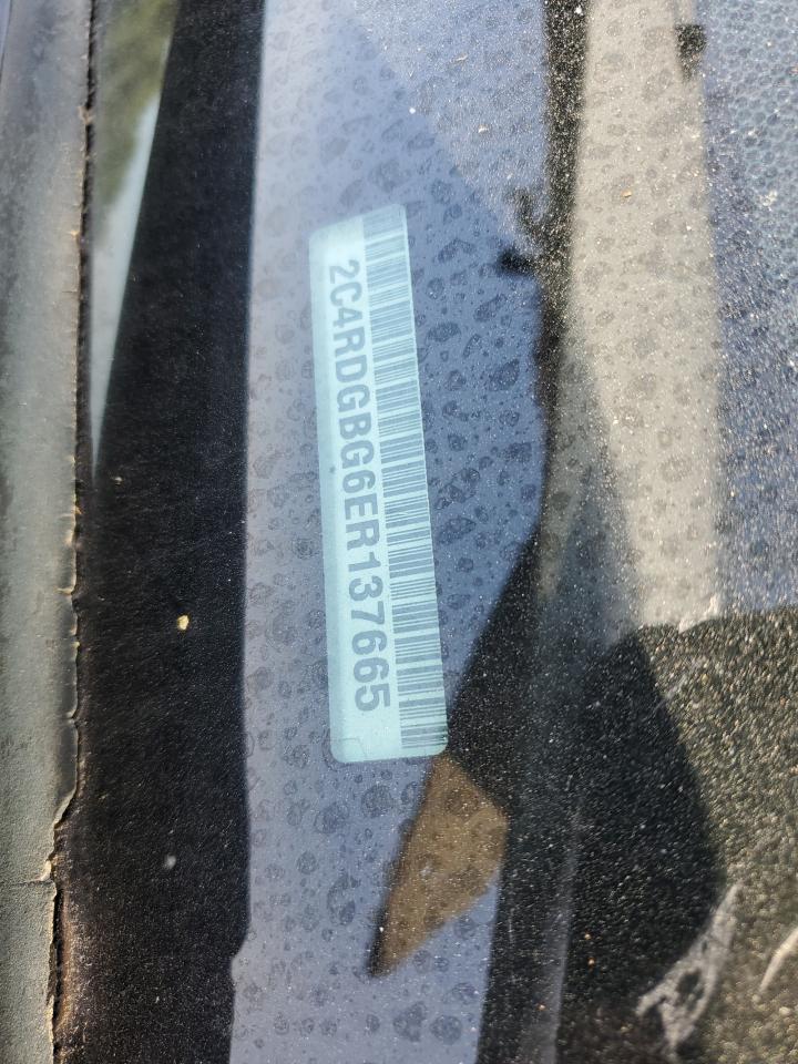 2C4RDGBG6ER137665 2014 Dodge Grand Caravan Se