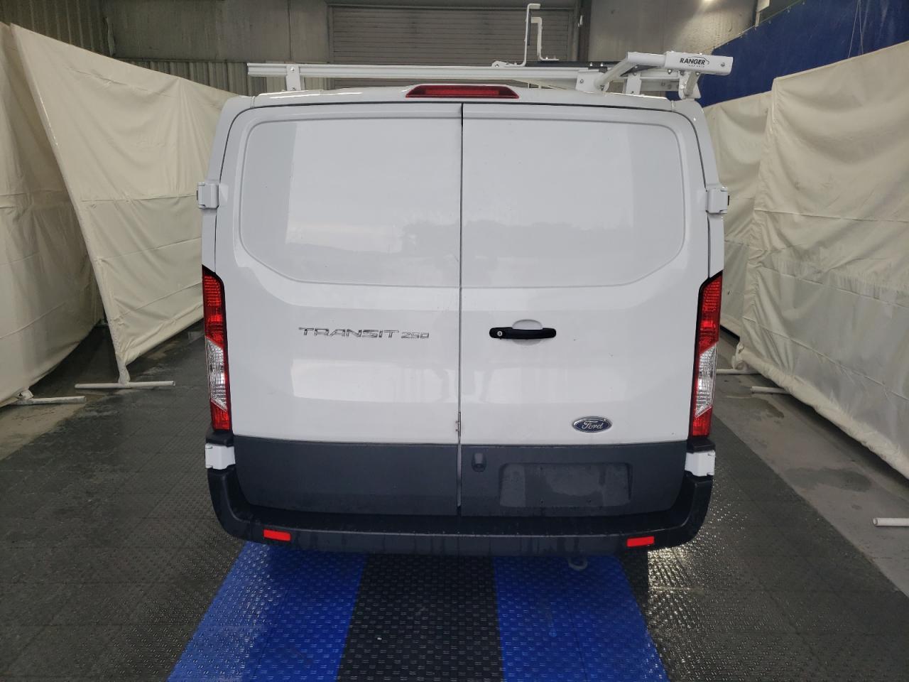 1FTBR1Y86PKA77324 2023 Ford Transit T-250