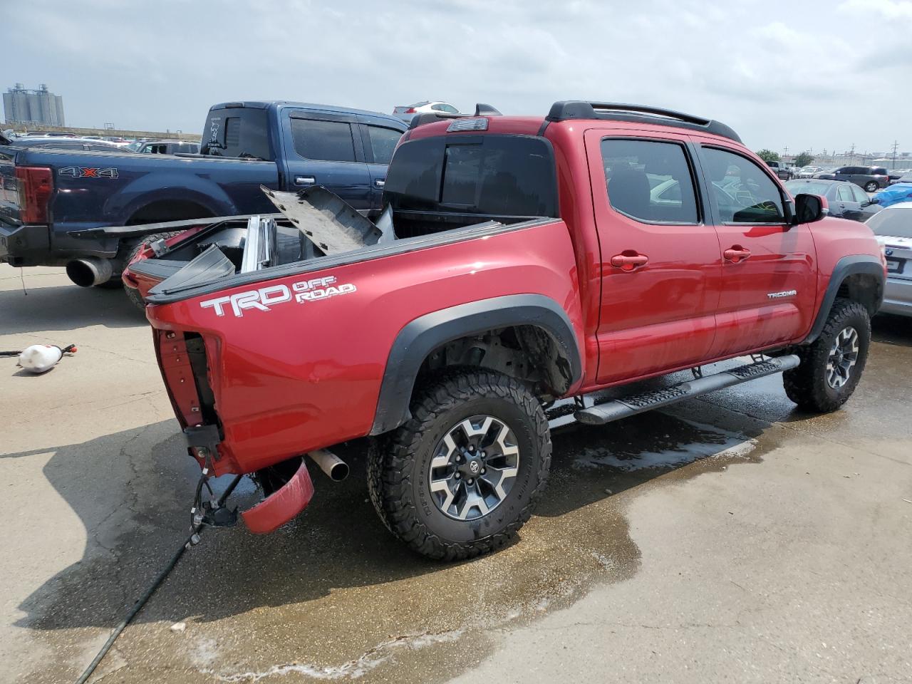 2022 Toyota Tacoma Double Cab vin: 3TMAZ5CN0NM183466