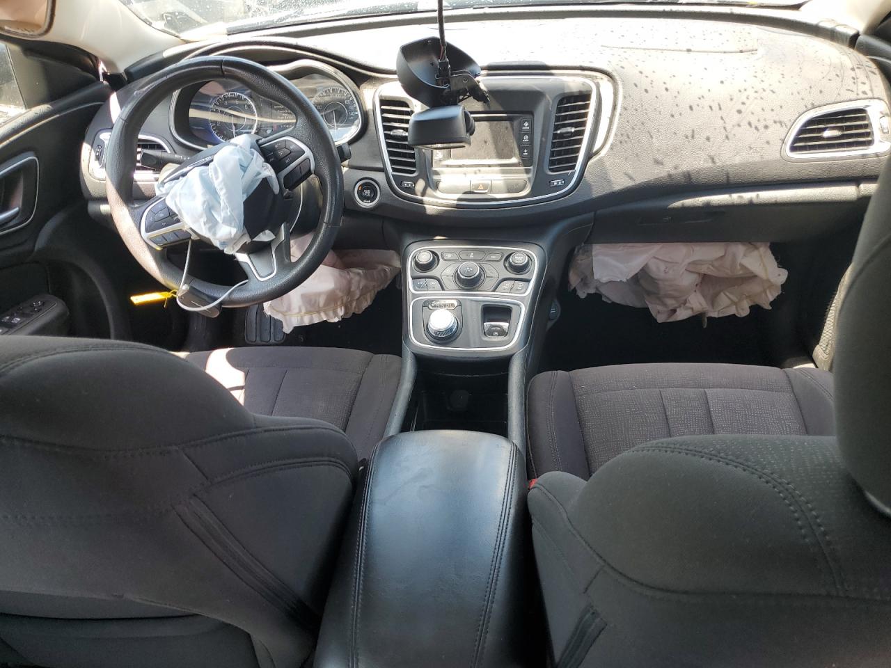 1C3CCCAB6FN502825 2015 Chrysler 200 Limited