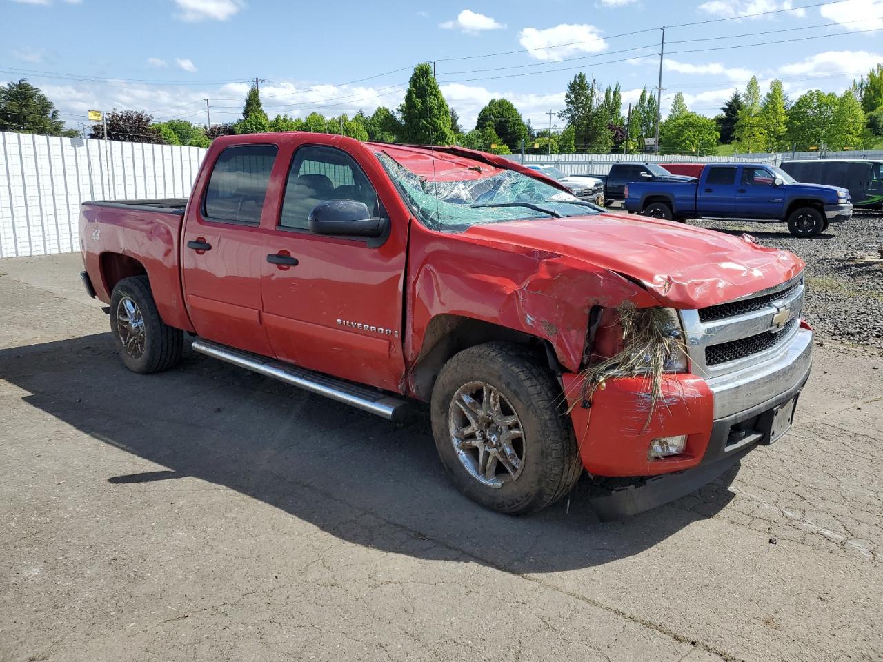 2GCEK133771655038 2007 Chevrolet Silverado K1500 Crew Cab