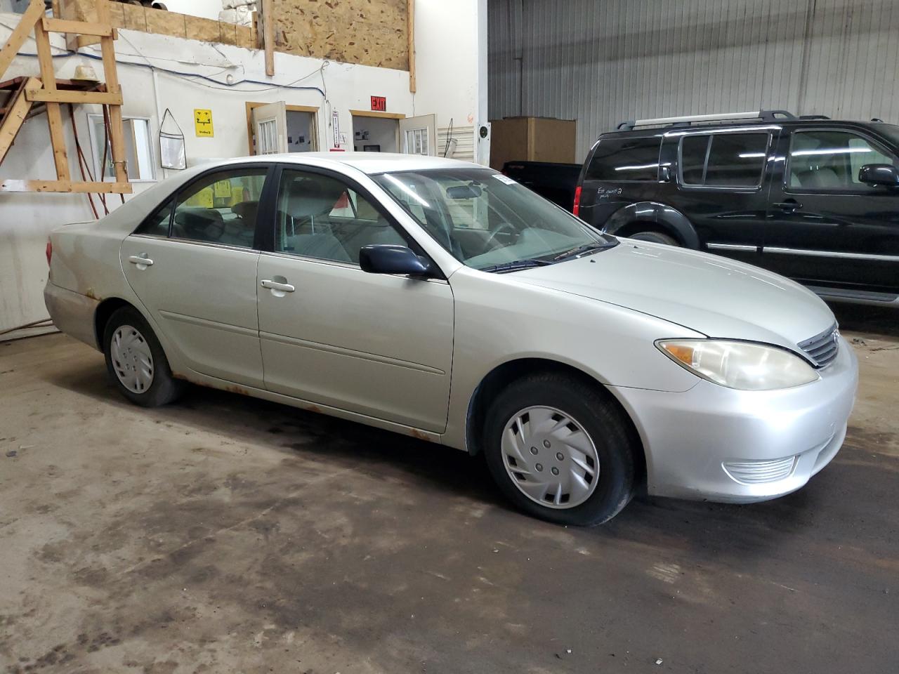 JTDBE32K063064721 2006 Toyota Camry Le