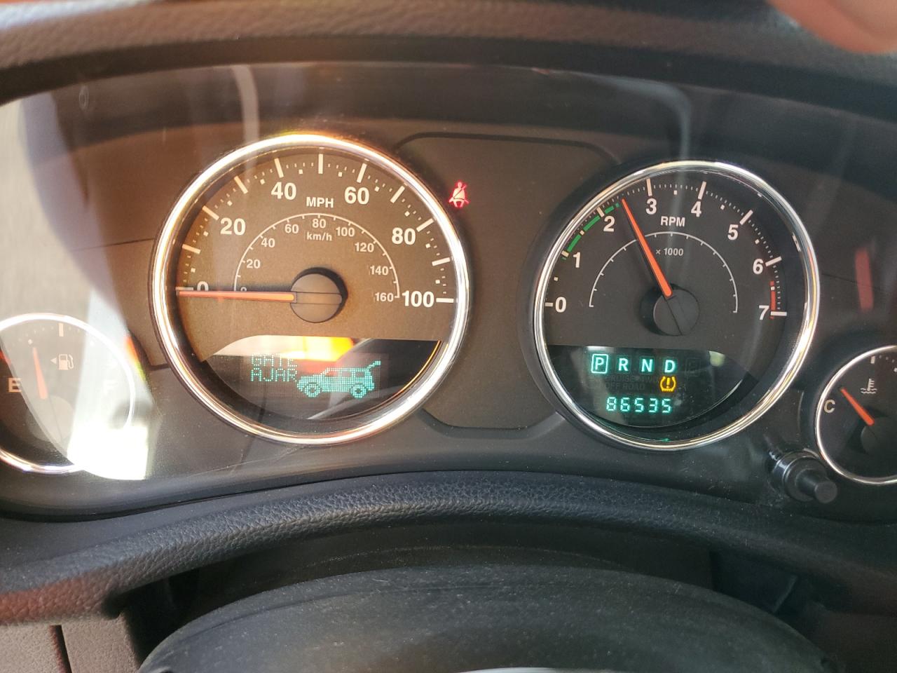 1C4BJWDG3DL660716 2013 Jeep Wrangler Unlimited Sport