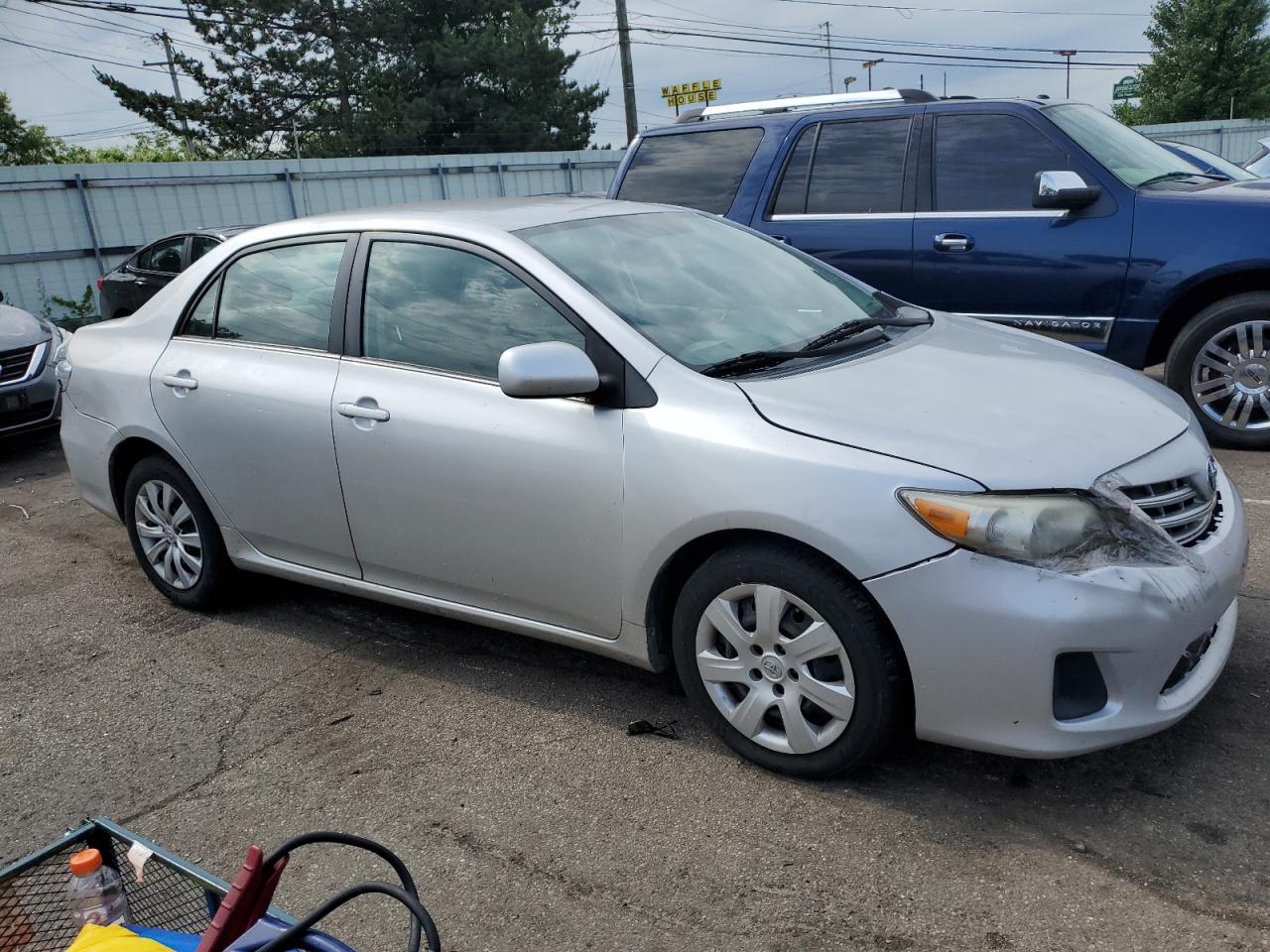 2T1BU4EE2DC980187 2013 Toyota Corolla Base