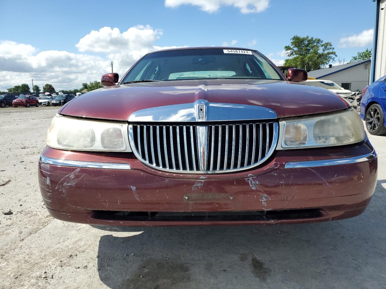 Lot #3026095107 2000 LINCOLN TOWN CAR S