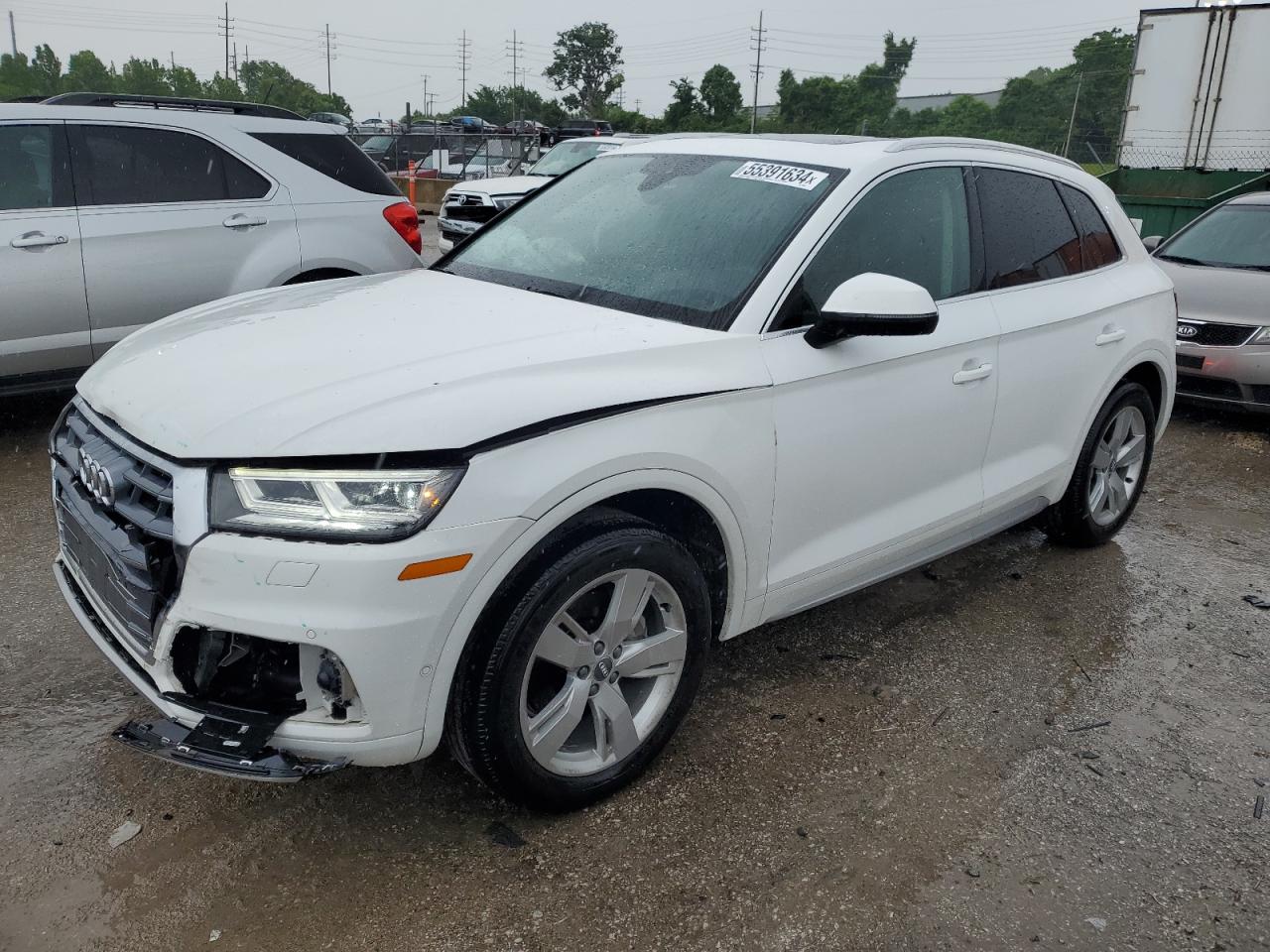 WA1CNAFY6K2081055 2019 Audi Q5 Prestige