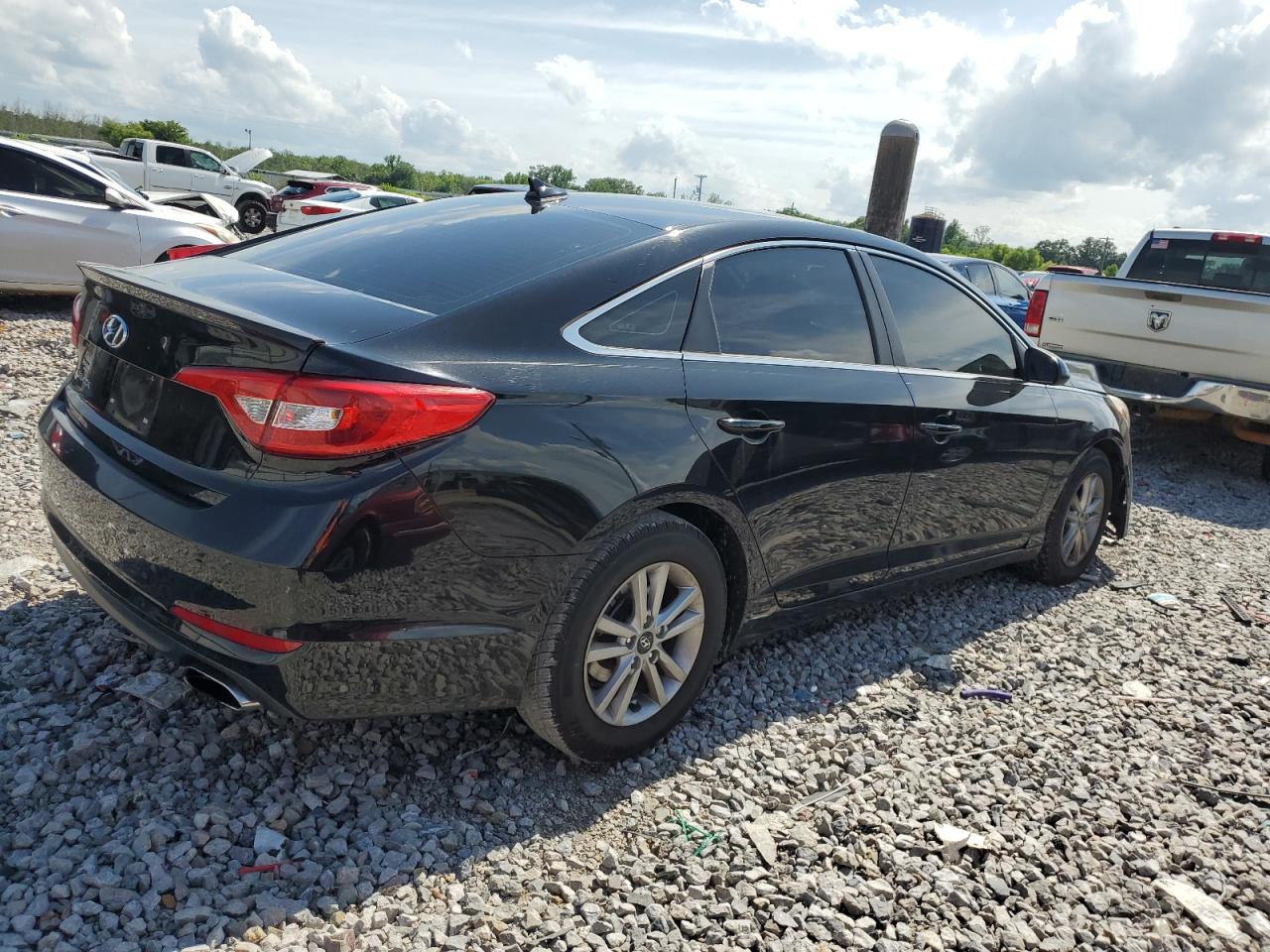 5NPE24AF2HH584829 2017 Hyundai Sonata Se