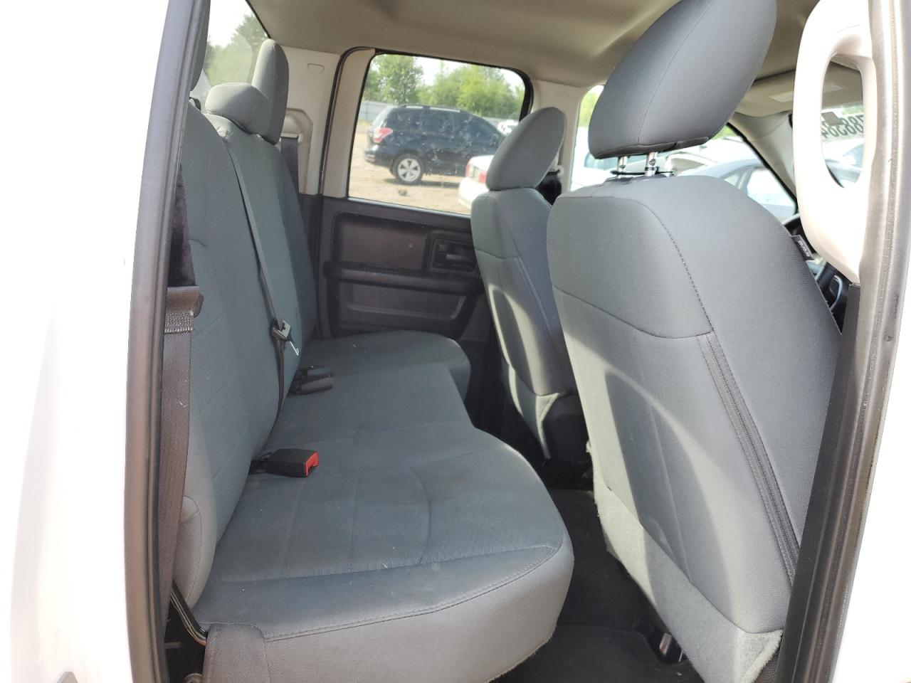 1C6RR7FT1FS688702 2015 Ram 1500 St