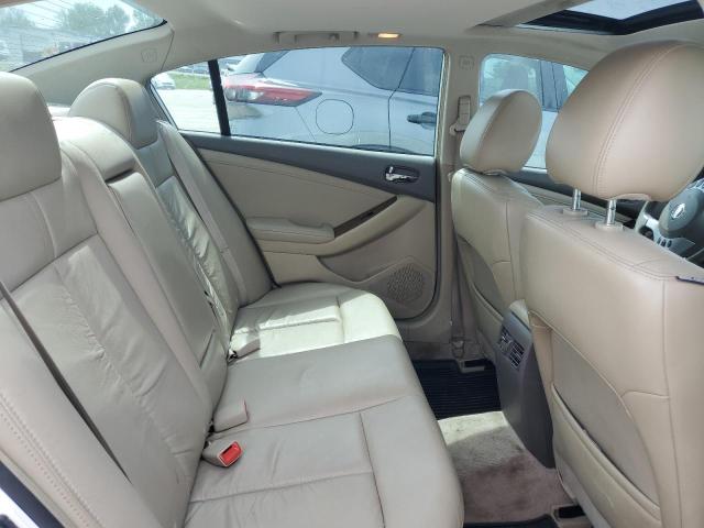 2009 Nissan Altima - Image 10