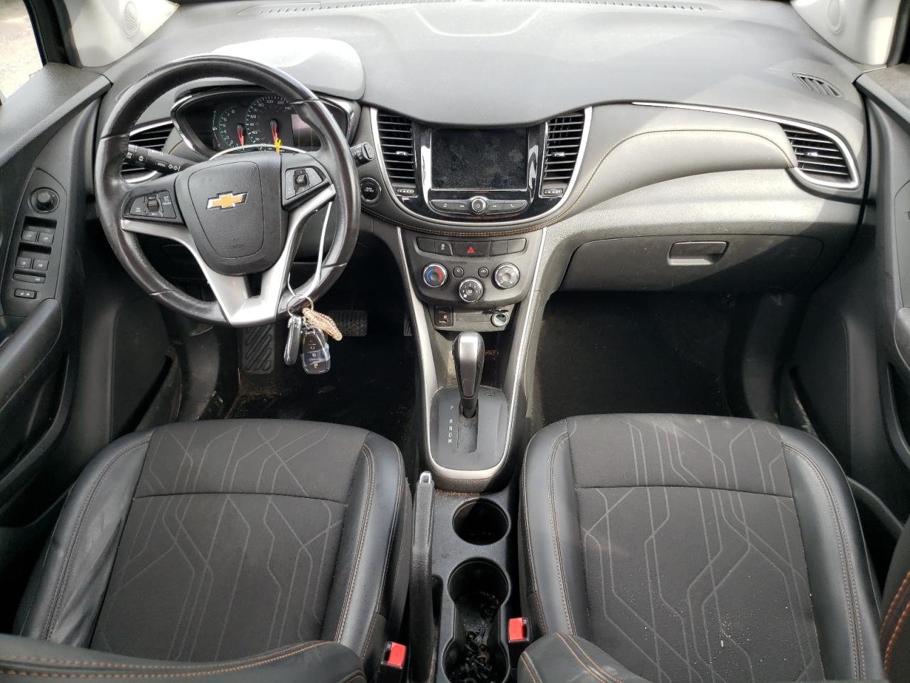 KL7CJPSB0KB756949 2019 Chevrolet Trax 1Lt