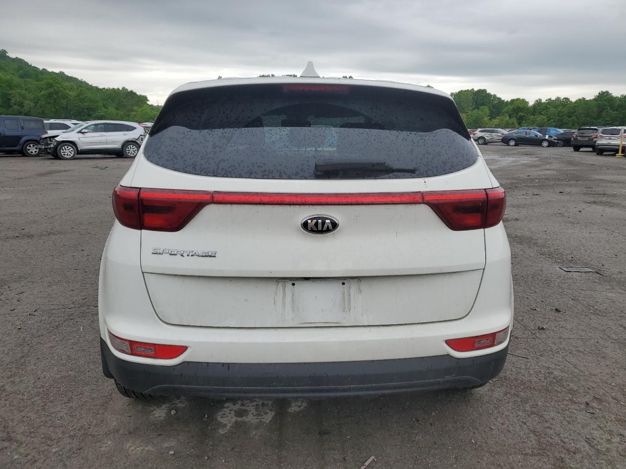 KNDPMCAC6K7499099 2019 Kia Sportage Lx