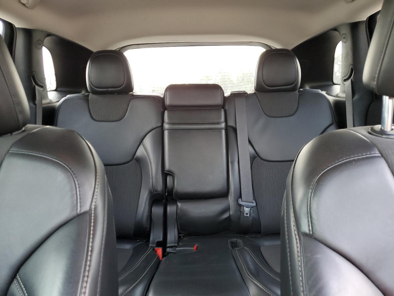 1C4PJLLB5JD563338 2018 Jeep Cherokee Latitude Plus